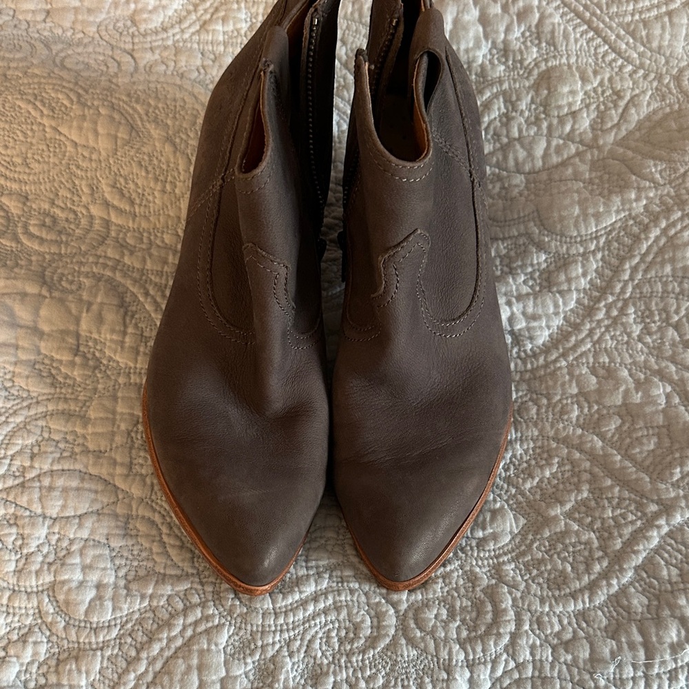 Frye Grey Leather Ankle Bootie New